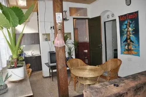 Old City Hostel - photo 11