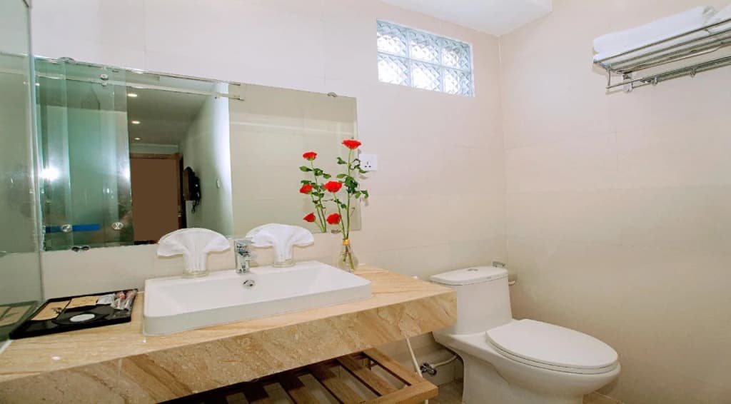 Royal HPM Hotel - photo 6