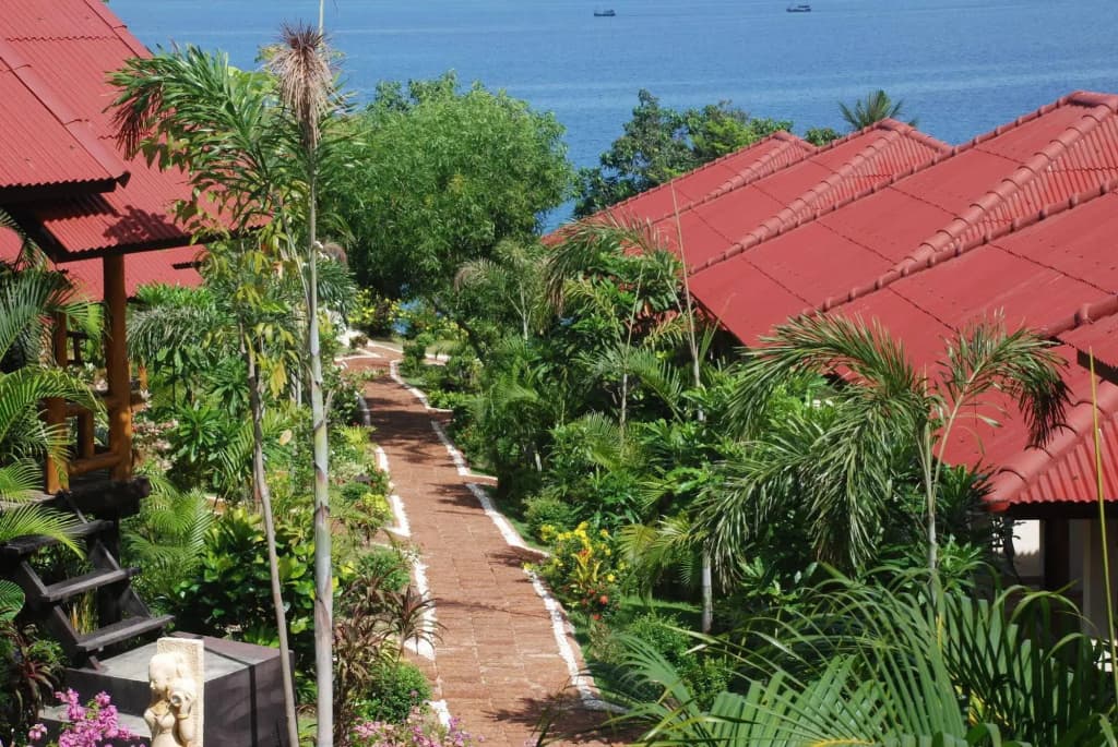 Bounty Resort - photo 18
