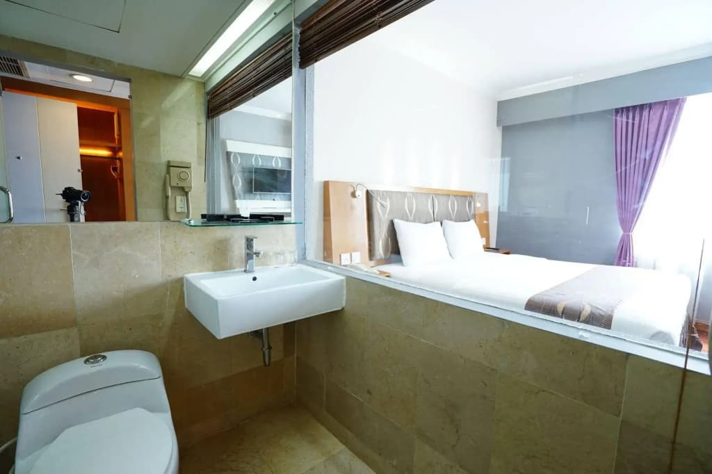 Golden Boutique Hotel Kemayoran - photo 9