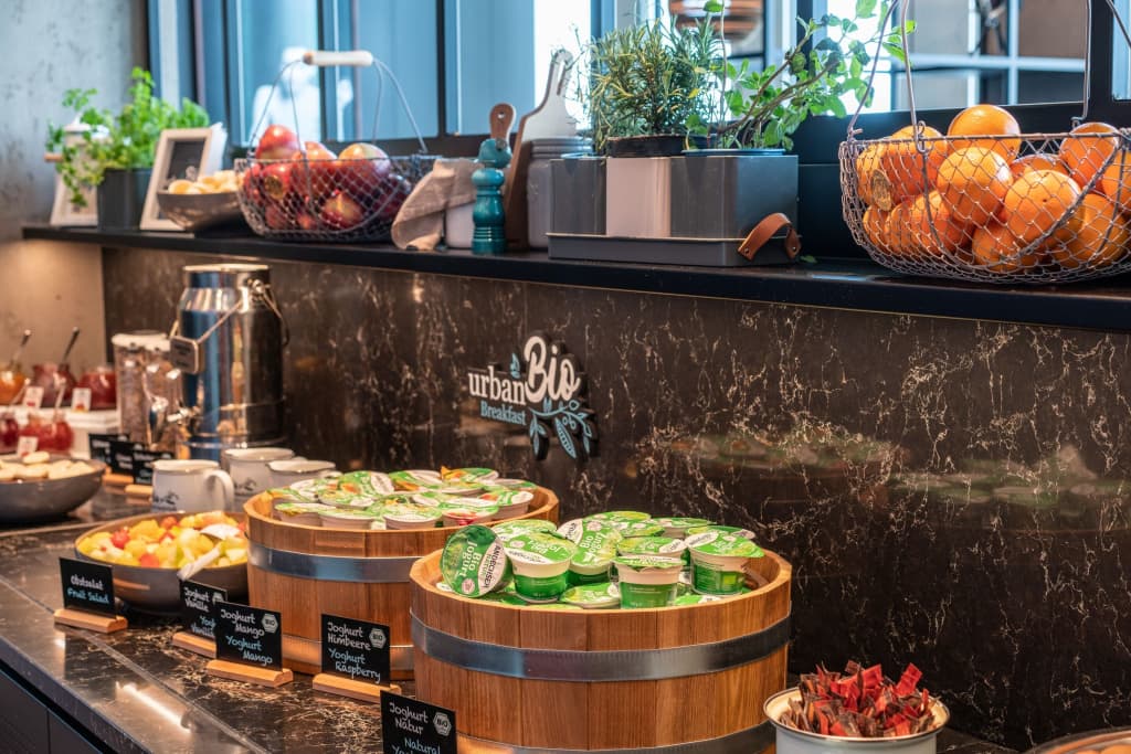 Motel One Berlin-Upper West - photo 26