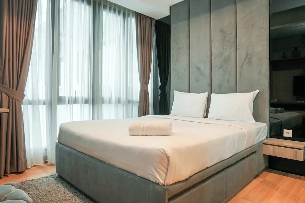 Luxurious Studio at Capitol Suites Apartment - main photo
