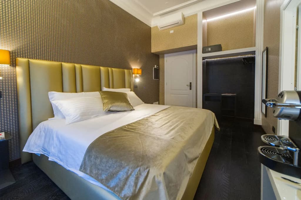 Via Veneto Suites - photo 2