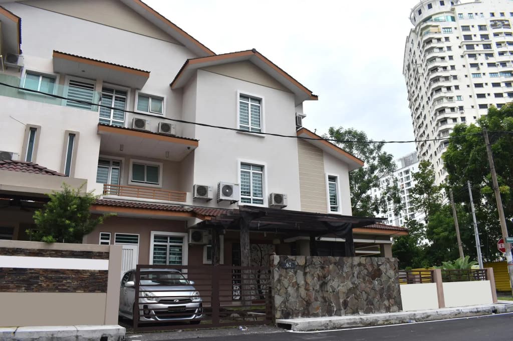 67 Residence - photo 1