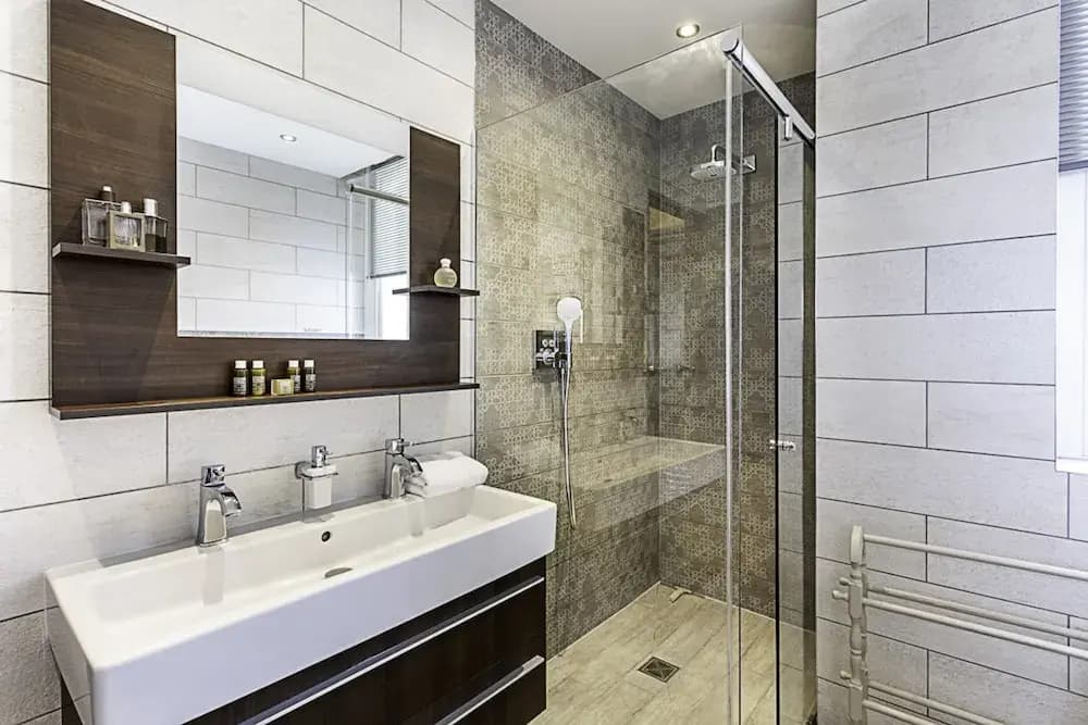 Well-designed Chelsea Flat - photo 14