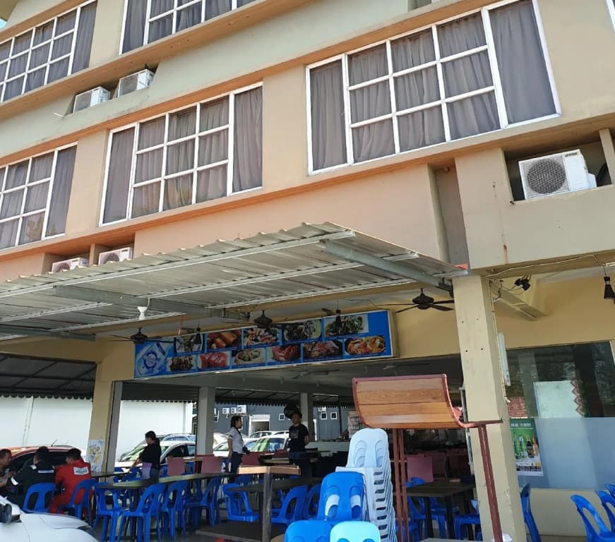 Seaview Business Inn - photo 11