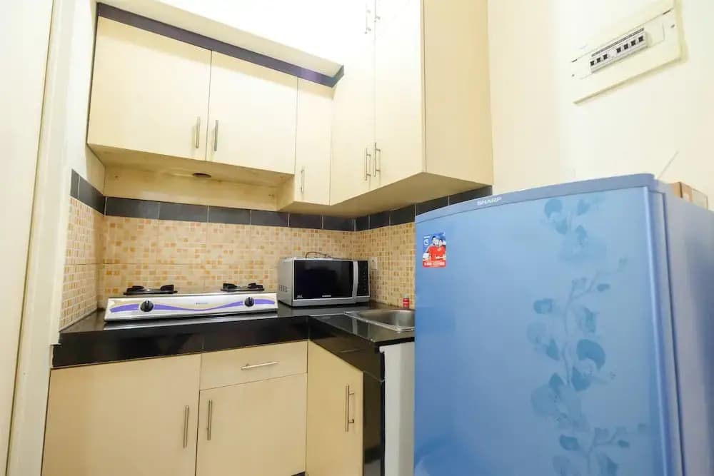 2Br Apartment Gading Mediterania Residence with Android TV - photo 21