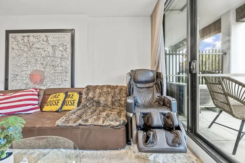 StayAU Modern Townhouse - photo 4