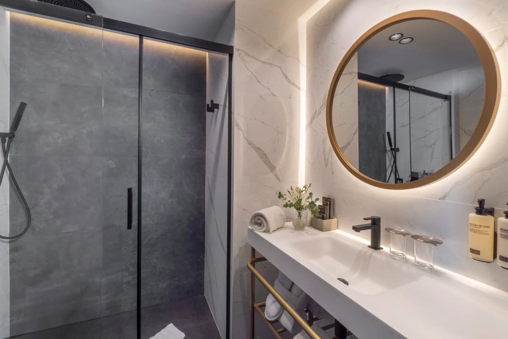 H10 Puerta de Alcalá 4* Sup - photo 16