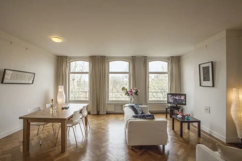 Rijksmuseum Apartment - photo 6