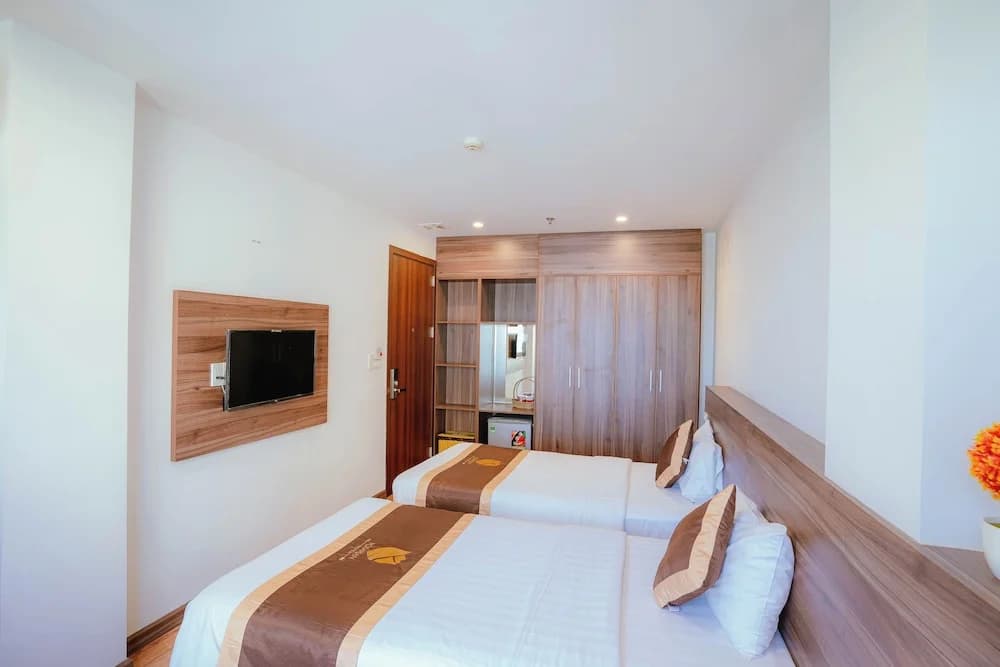 A89 Rosarian Hotel - photo 11