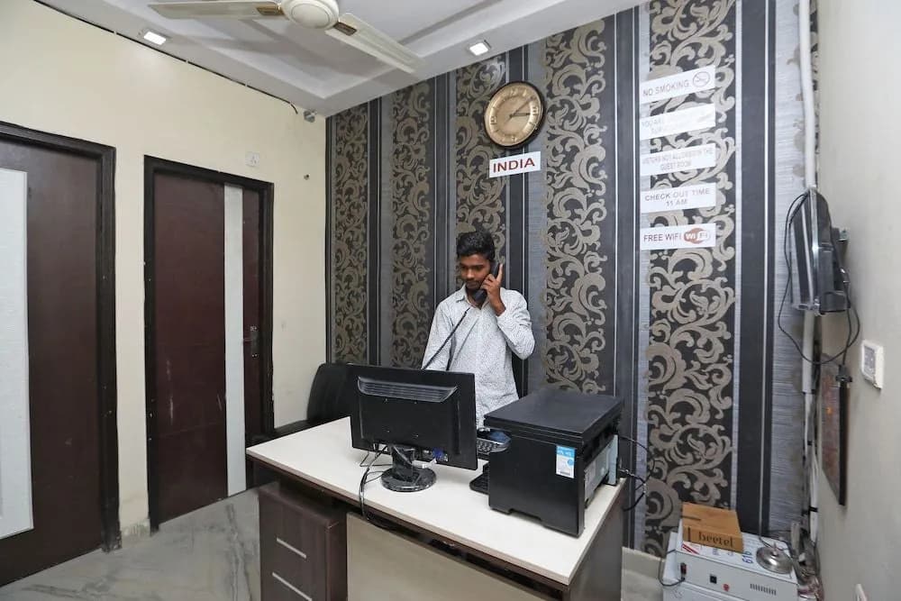 Happy Stay by OYO Rooms - photo 14