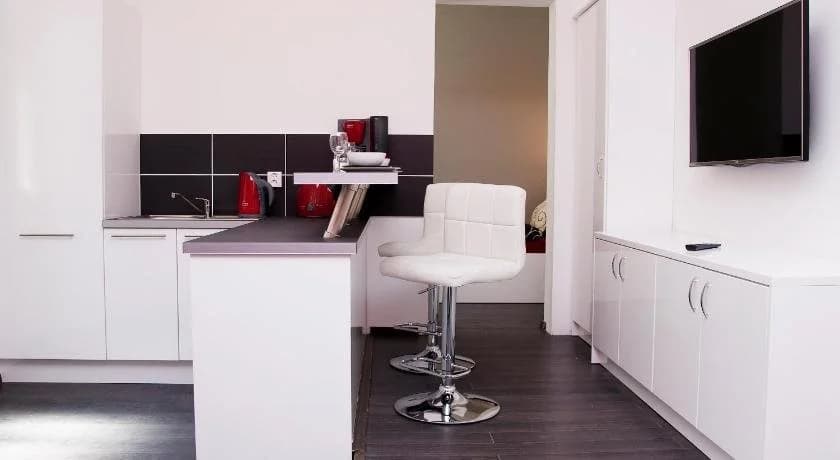 Krisco Apartments - photo 14