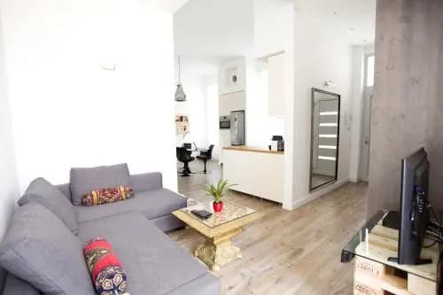 Ice Breaker Apartment - photo 6