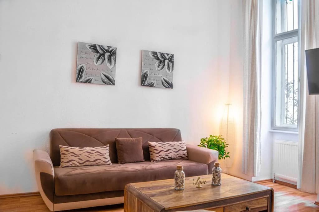 Chic Apartment- Suitable for Longstays in Lockdown - photo 2