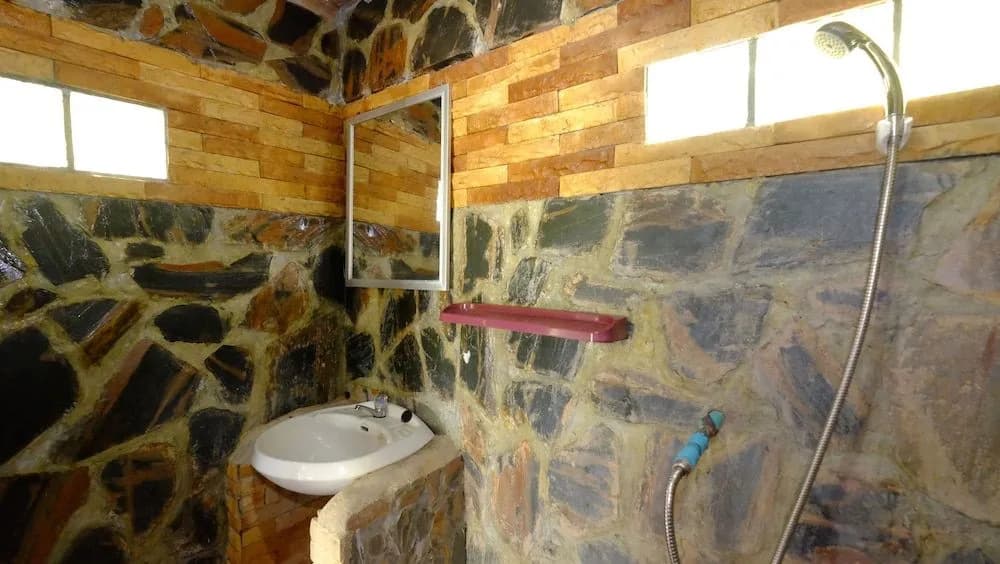Silver Cliff Bungalows - photo 8