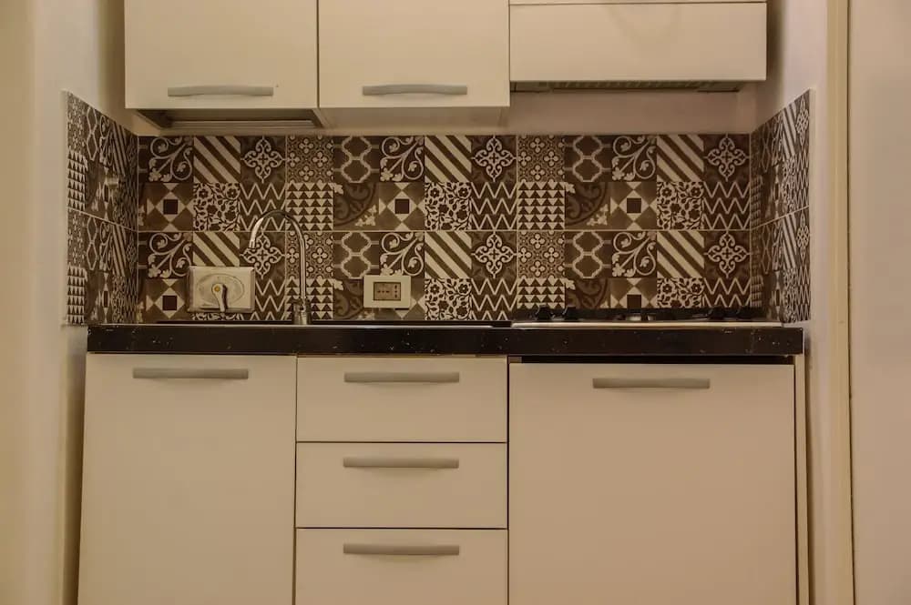 Claudia's home at Vatican - photo 18