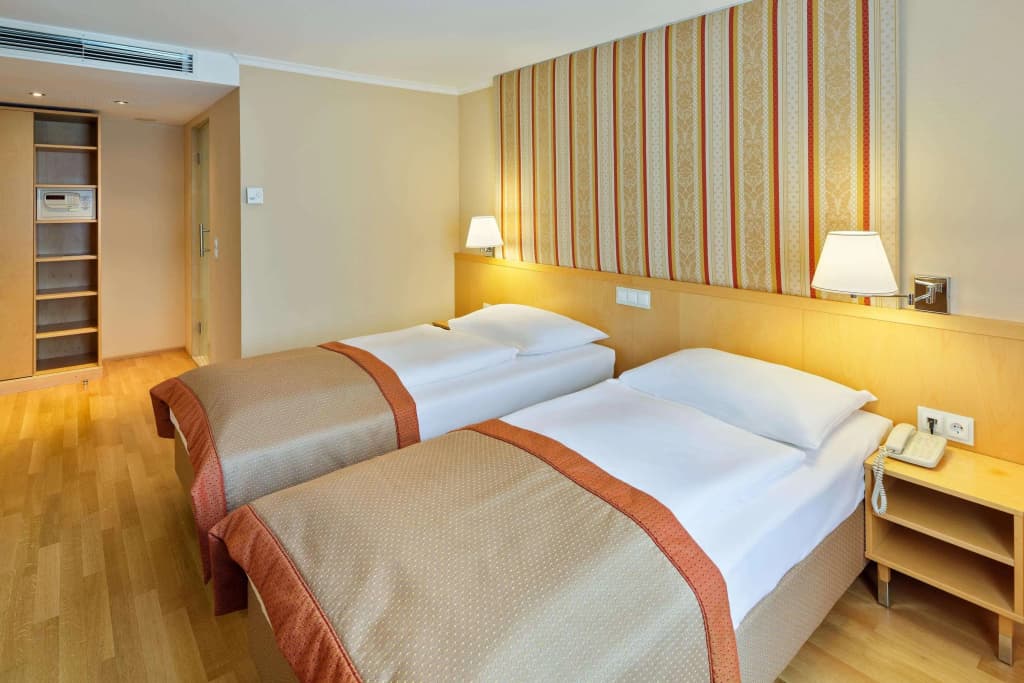 Austria Trend Hotel Ananas - photo 7