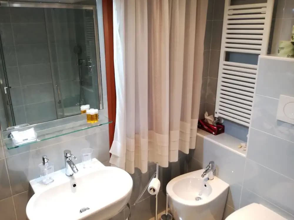 Grimaldi Apartments - photo 8