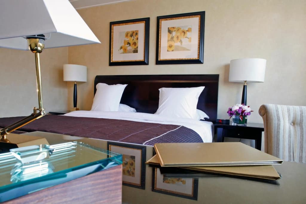 Warwick Champs-Elysées Hotel - photo 28