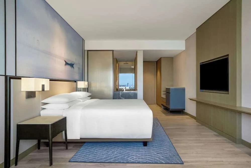 Courtyard by Marriott Danang Han River - photo 2