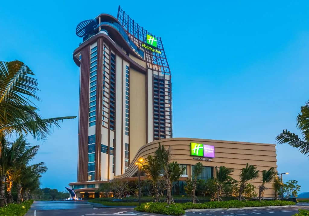 Holiday Inn Resort Vana Nava Hua Hin by IHG - photo 1
