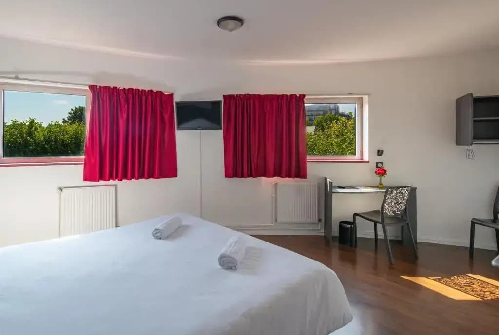 Hotel CIS Paris Kellermann - photo 6