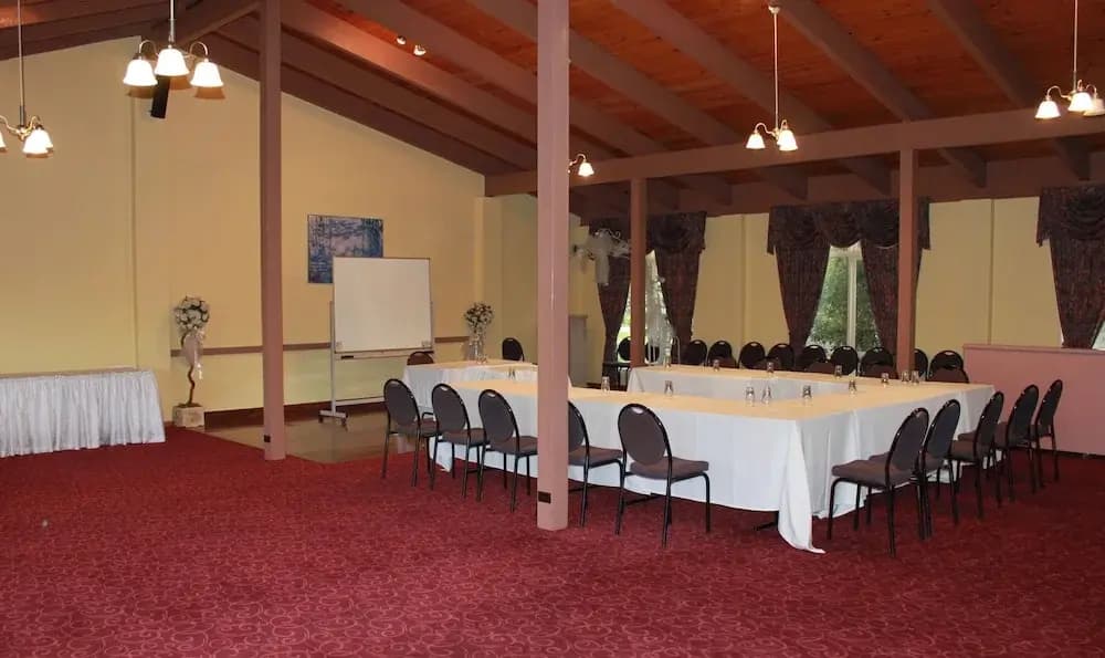 Melaleuca Lodge - photo 17