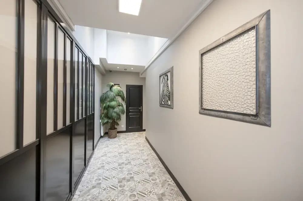 Pick A Flats Marais Meslay Apartment - photo 10