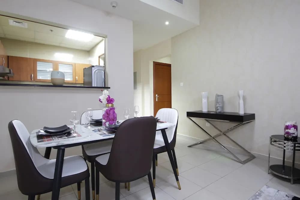 Premium 1 BHK in La Vista Silicon Oasis - photo 14