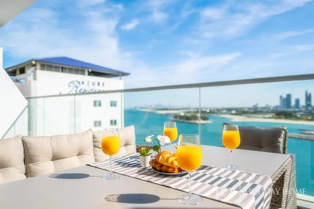 LUX - Opulent Island Suite Burj Khalifa View 1 - photo 10