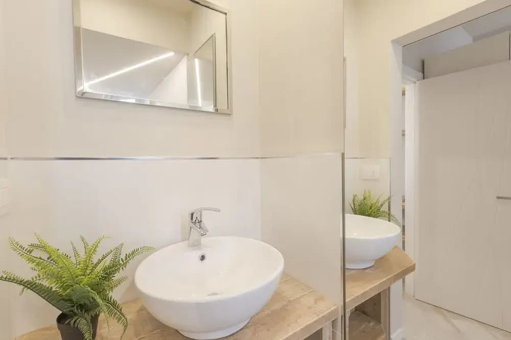 Typical Milanese Flat - photo 7