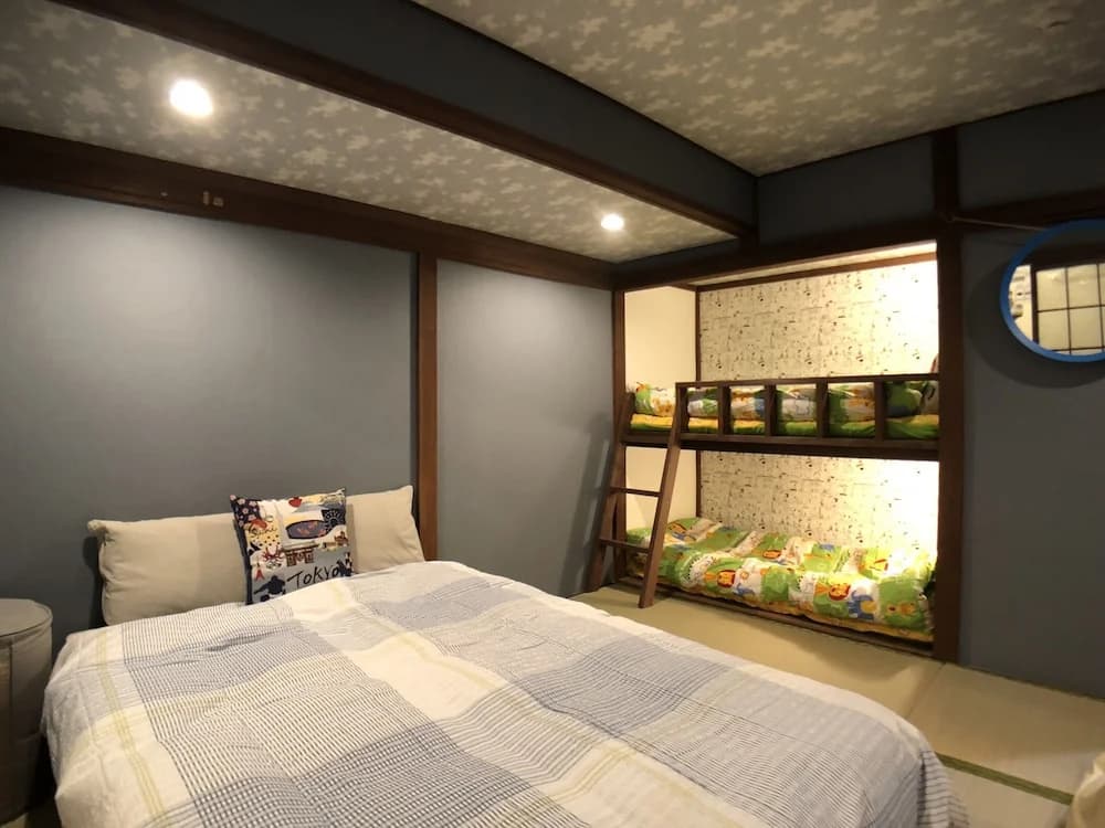 Tsuru 201 - photo 2