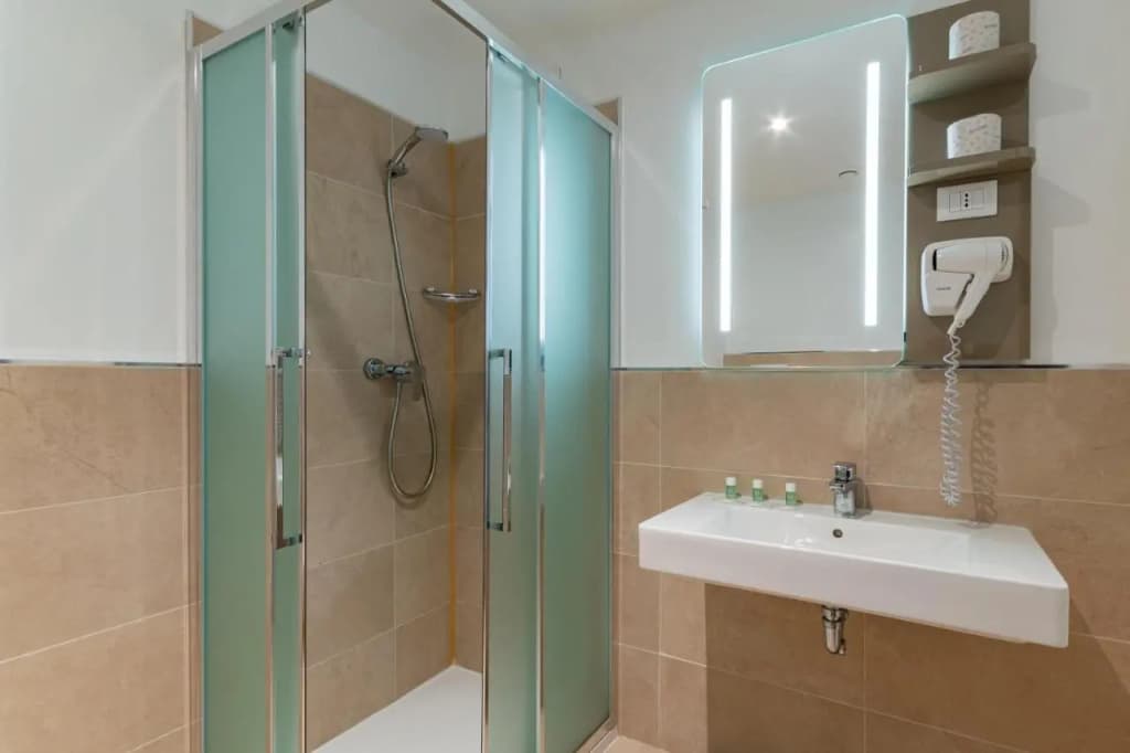 B&B Hotel Roma Pietralata Tiburtina - photo 32