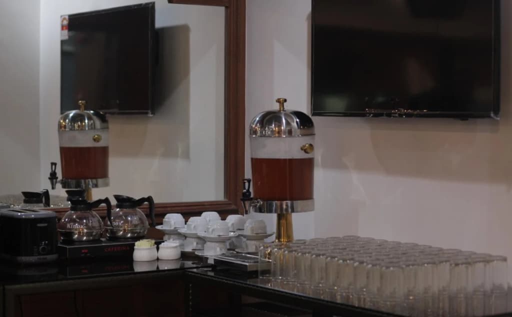 One Enigma Hotel - photo 8