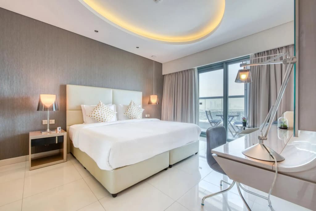 Cool Dubai Apt Next Burj Khalifa Design District - photo 3