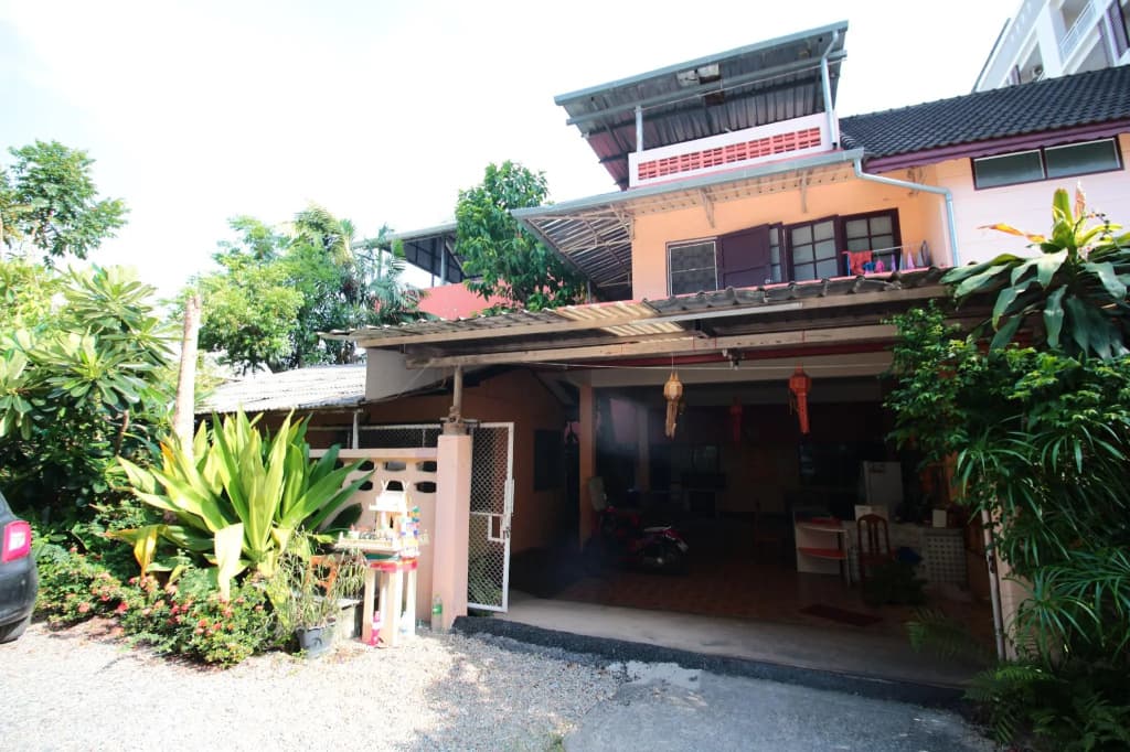 Hug Chang House - main photo