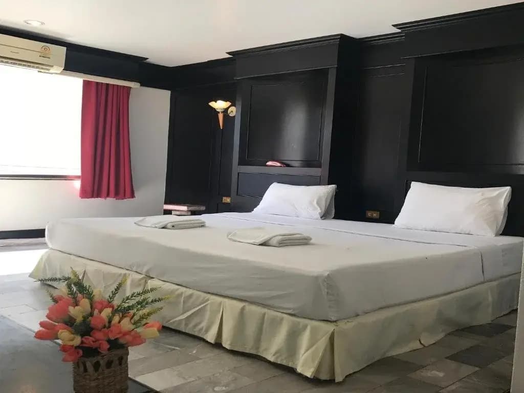 Maximum Boutique Hotel - photo 11