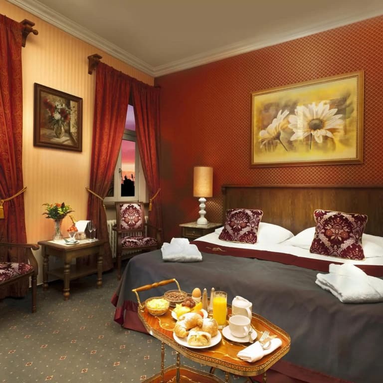 Green Garden Hotel - photo 31