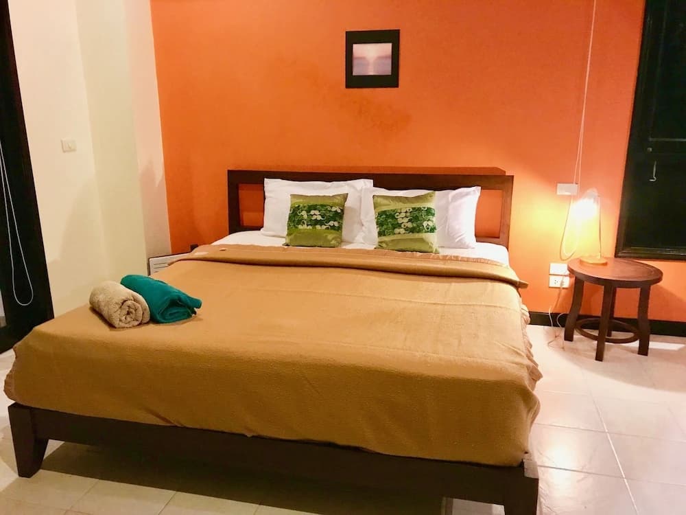 3 Bedroom Villa Beach Front Resort TG21 - photo 5