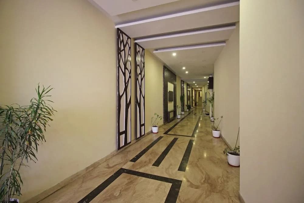 OYO 9011 Hotel Lohmod - photo 12