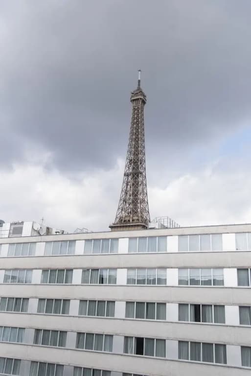 Steps from the Eiffel Tower - main photo