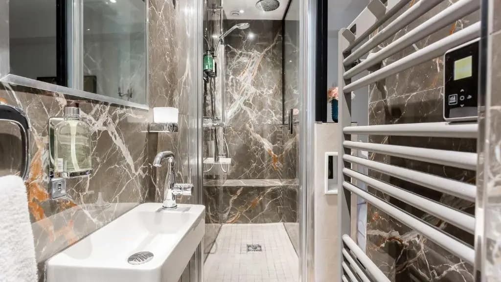 Luxury 4 bedroom 3 bathroom Aristocratic apartment - Louvre - photo 8