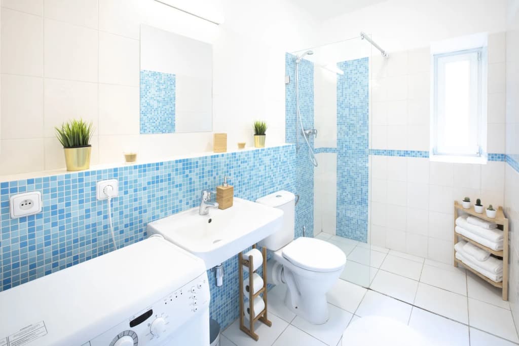 Little Tom Apartments - photo 6