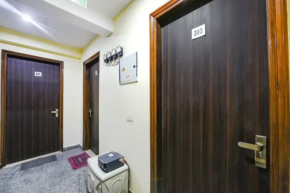 FabHotel Dwarka Residency - photo 3