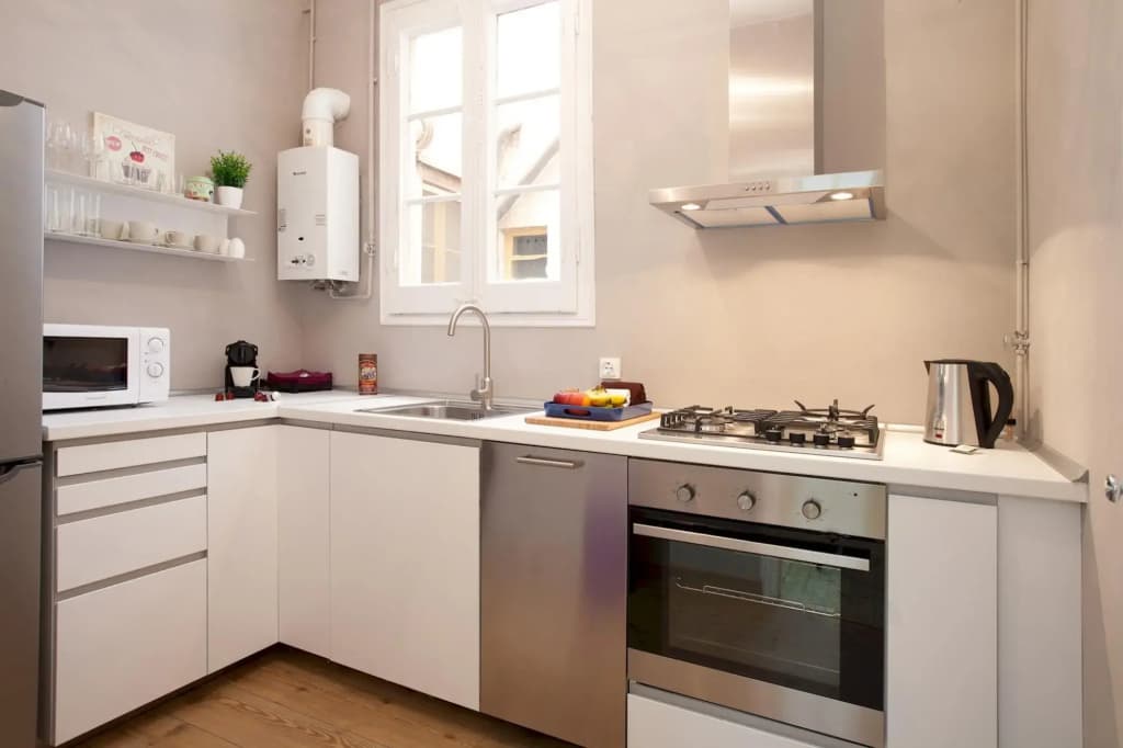 SOFIA 2 · Sofia's Gallery · Charming apartment in a real Barcelona surrounding - photo 14