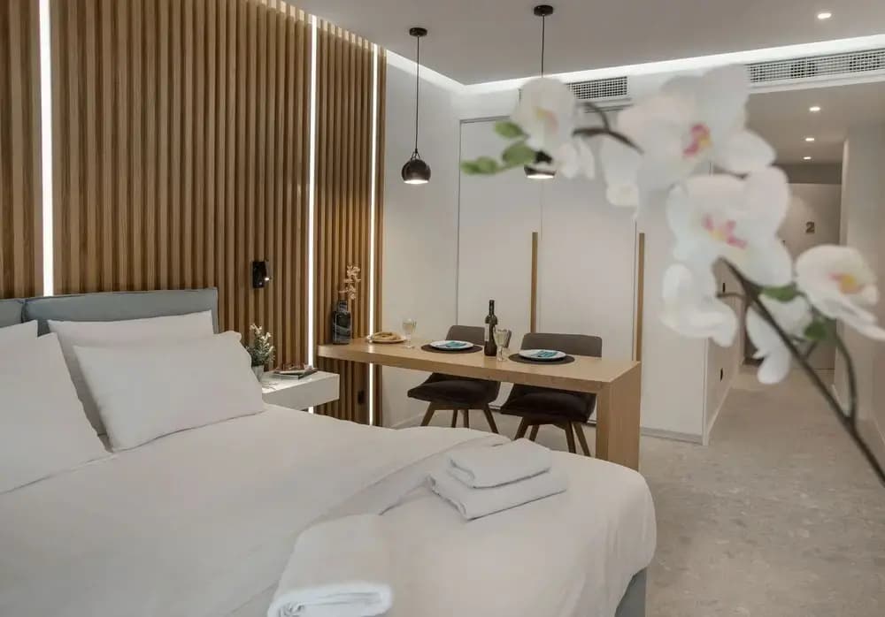 Nikis Suites Syntagma-Plaka 2 by GHH - photo 2