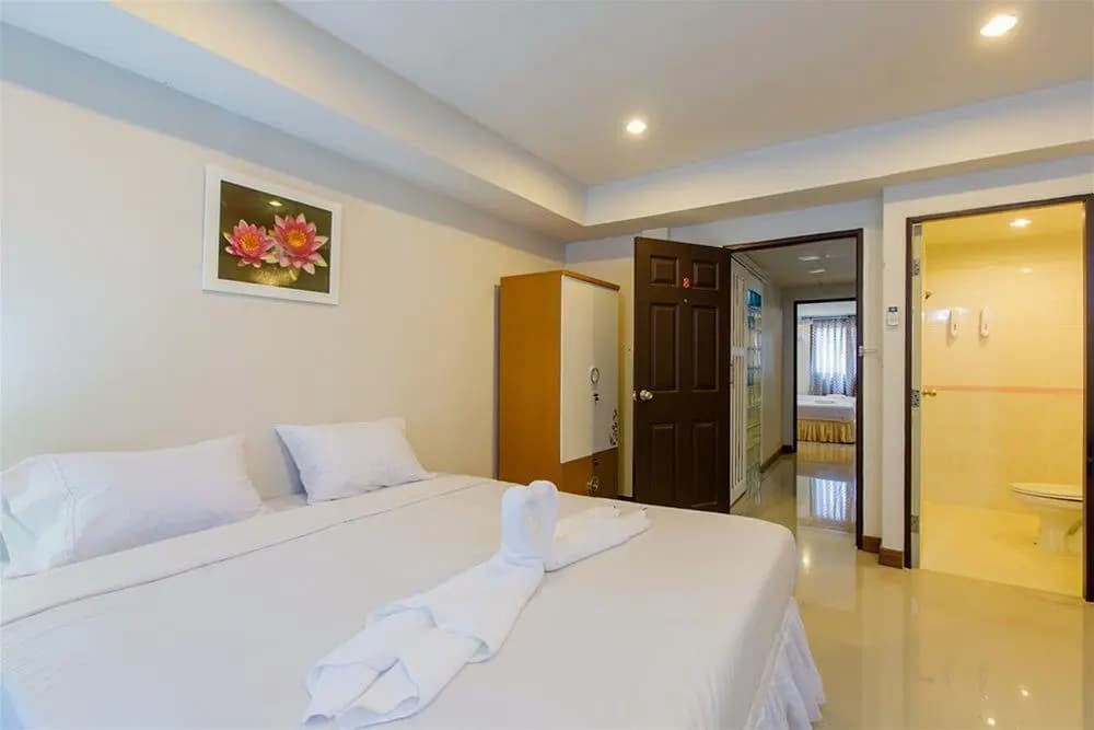 Eing Lay Beach Guesthouse - photo 5