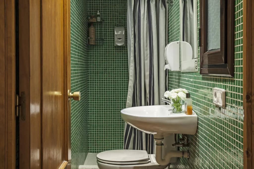 AinB Las Ramblas-Guardia Apartments - photo 9