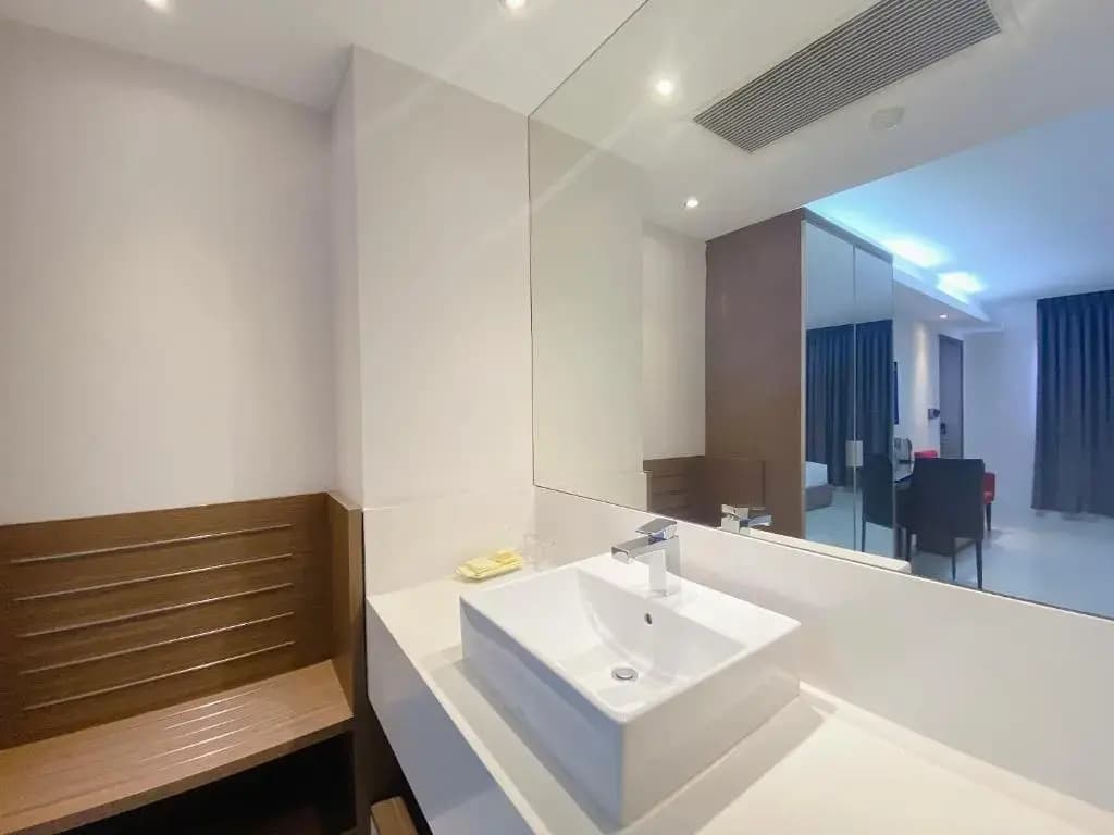 Nicecy Ben Thanh Hotel - photo 42